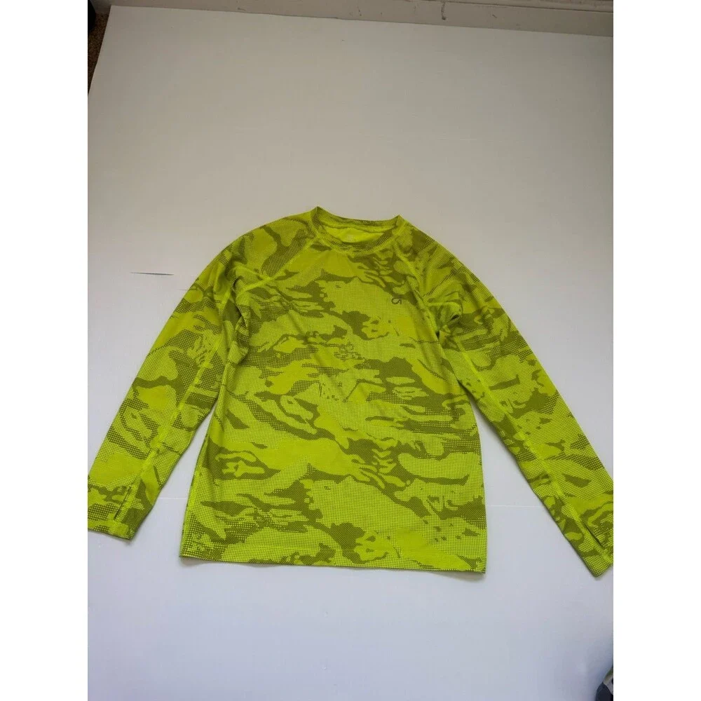 GapFit Kids Neon Green Camo Long Sleeve Athletic Shirt Size M 8-9